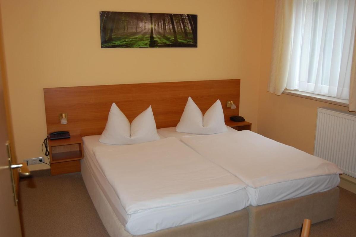 Hotel Balneolum Superior Кведлинбург Екстериор снимка