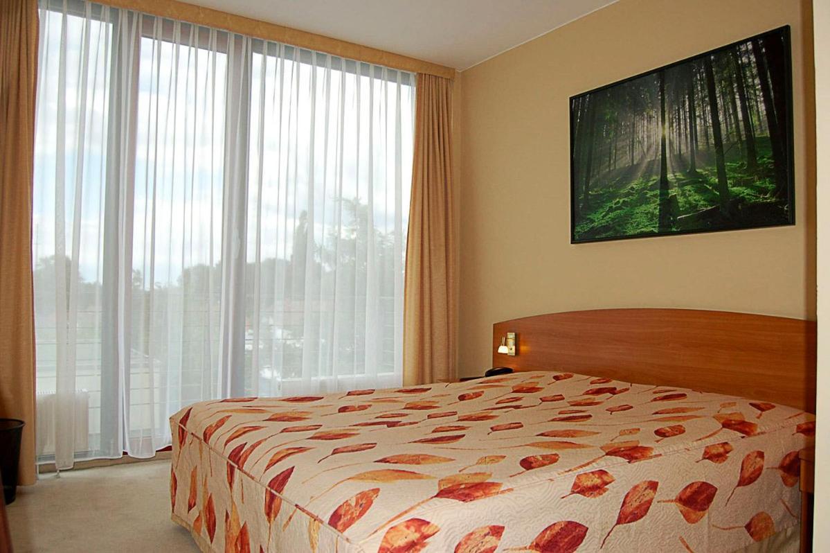 Hotel Balneolum Superior Кведлинбург Екстериор снимка
